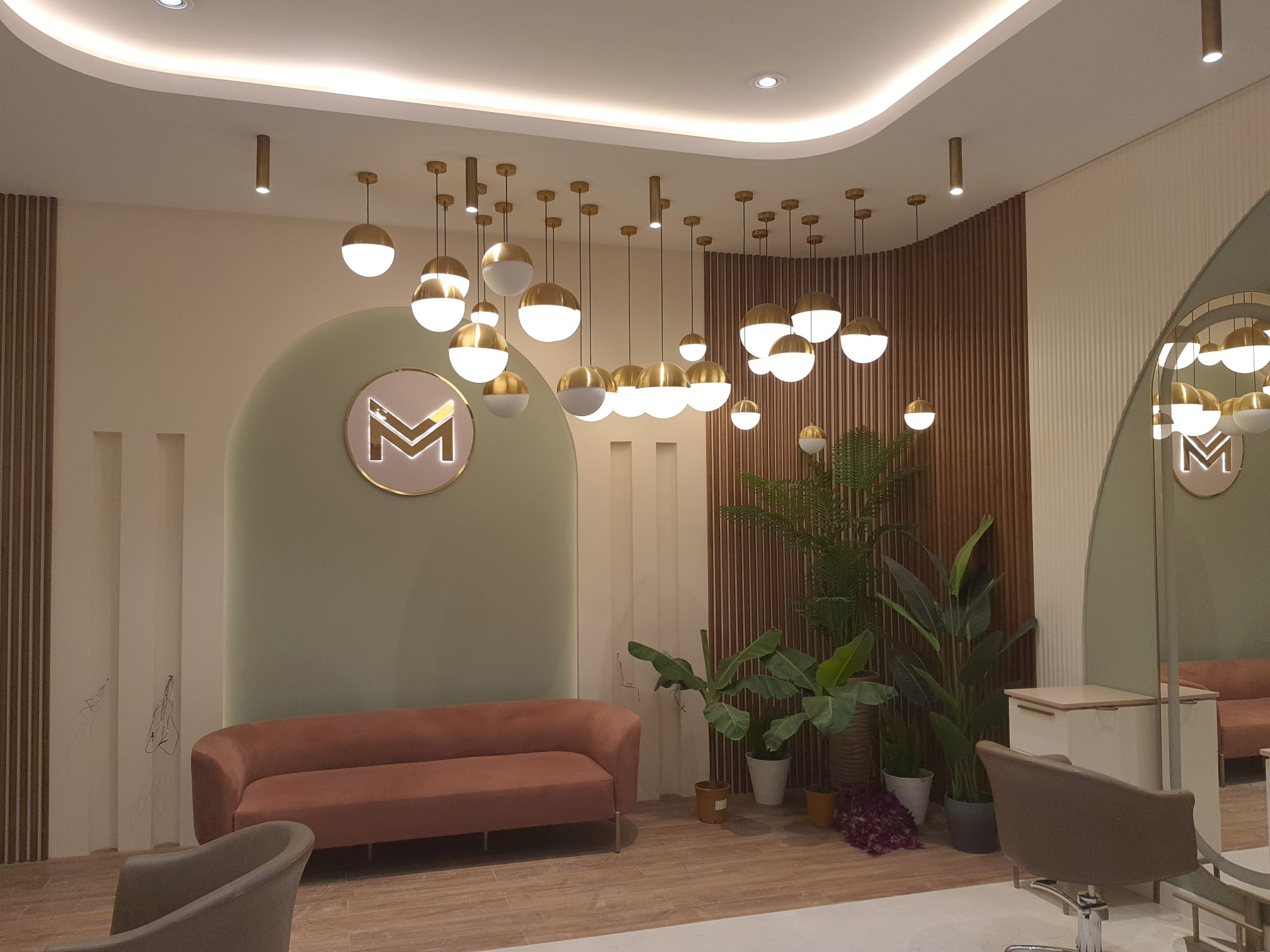 YEDİ MAVİ ZEYTİNBURNU