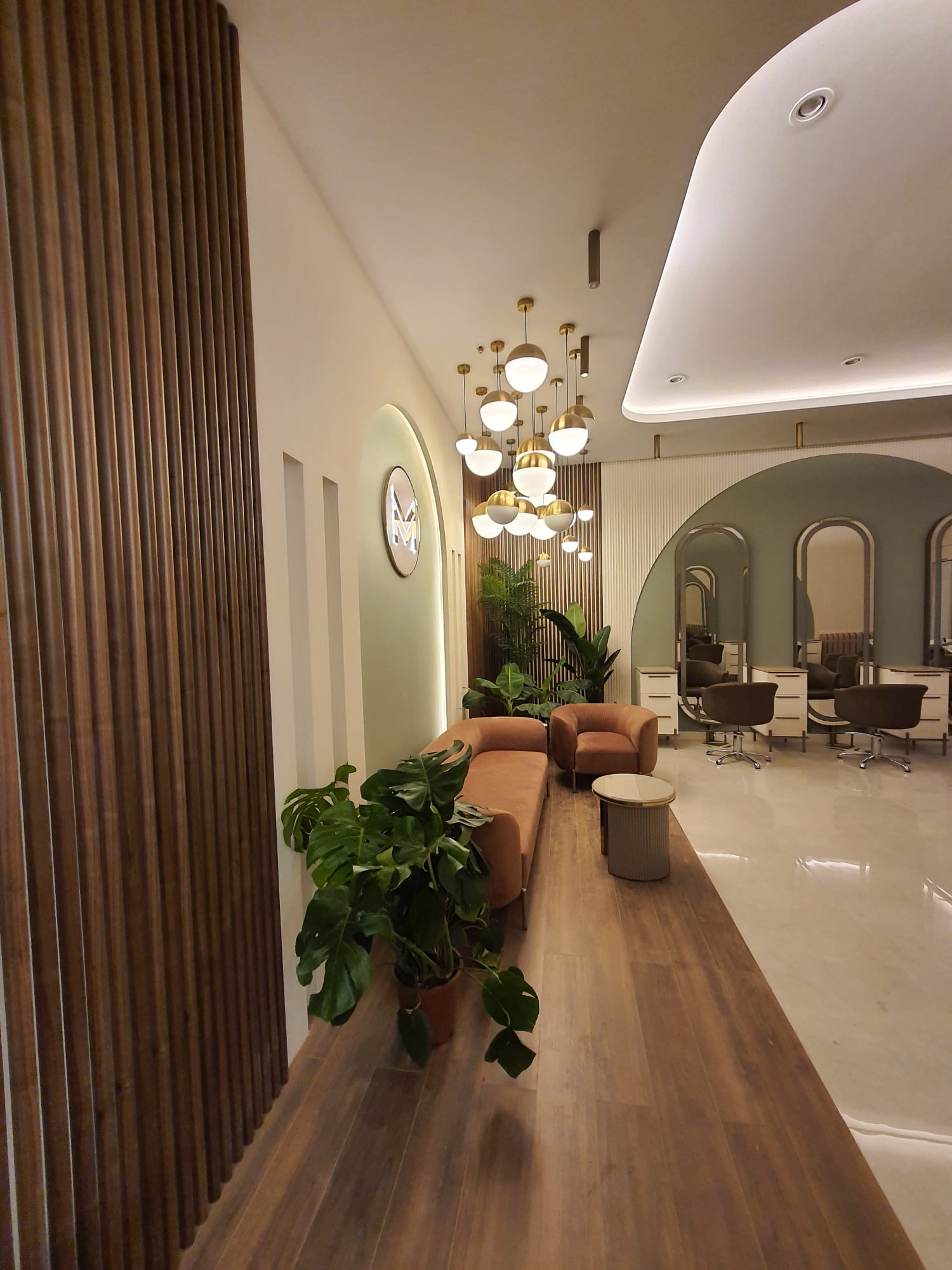 YEDİ MAVİ ZEYTİNBURNU